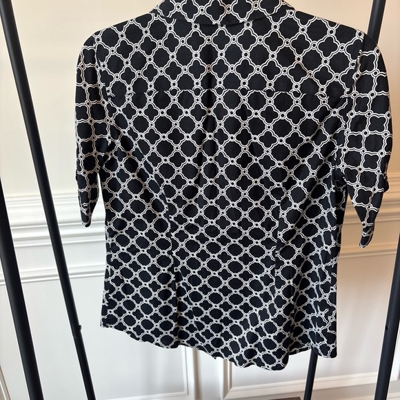 Talbots Monochrome Chain Print Blouse - Picture 3 of 8